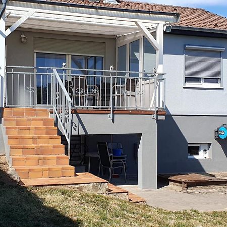 Lebach Ferienhaus Regina Im Bohnental מראה חיצוני תמונה